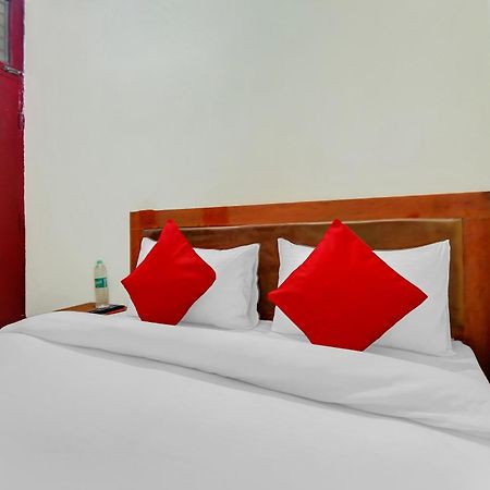 Hotel O Yash Hotel Ghaziabad Exteriör bild