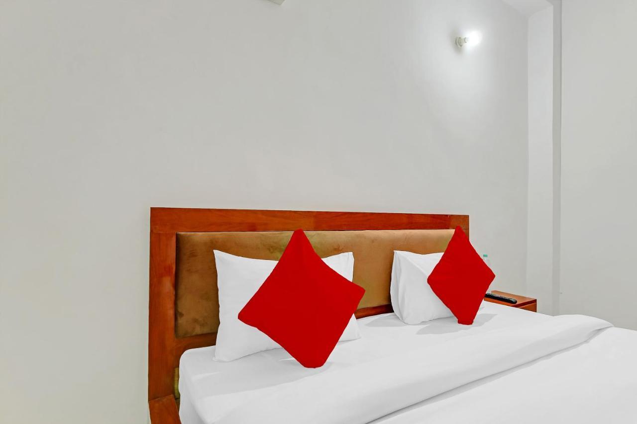 Hotel O Yash Hotel Ghaziabad Exteriör bild