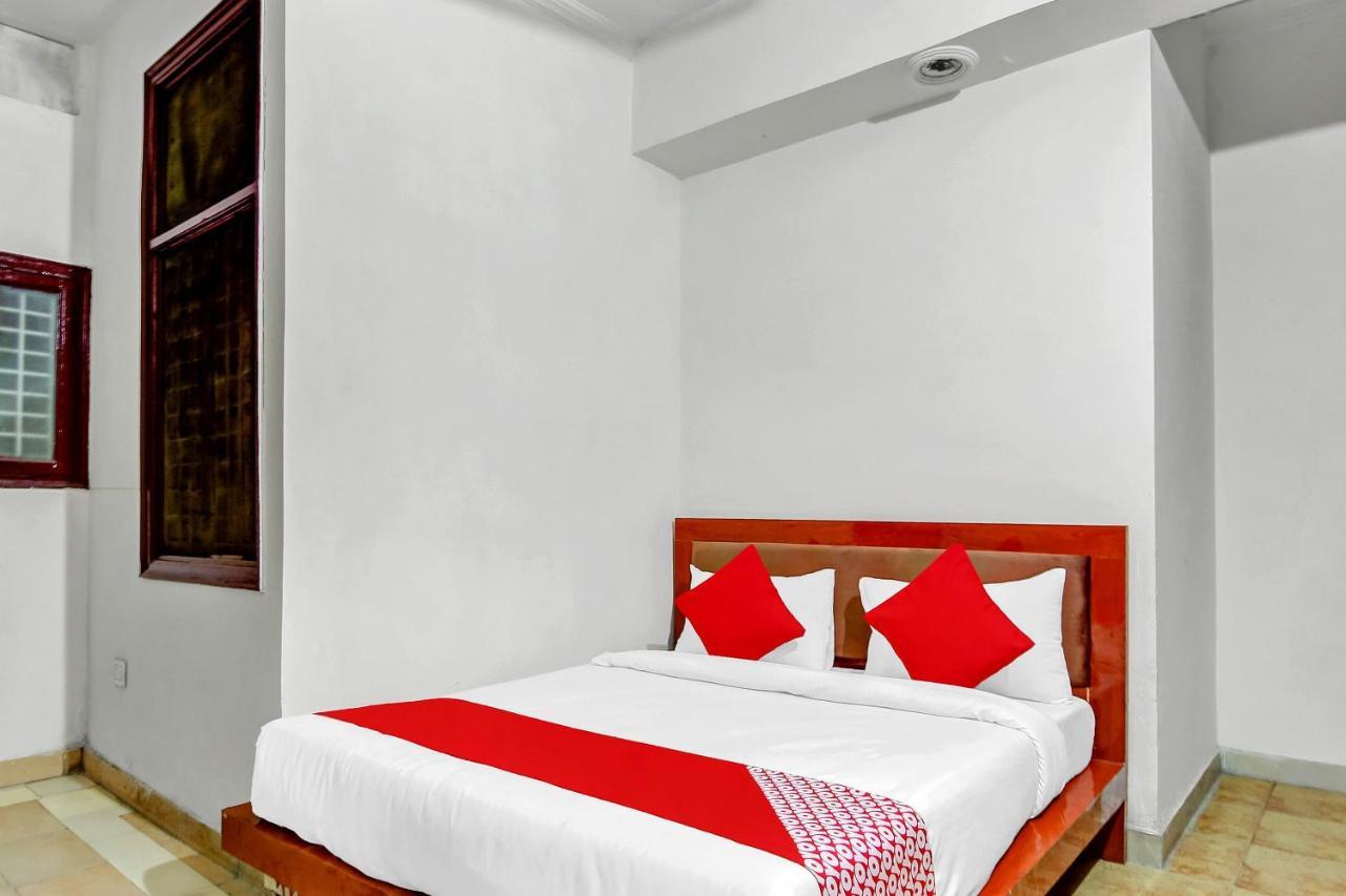 Hotel O Yash Hotel Ghaziabad Exteriör bild