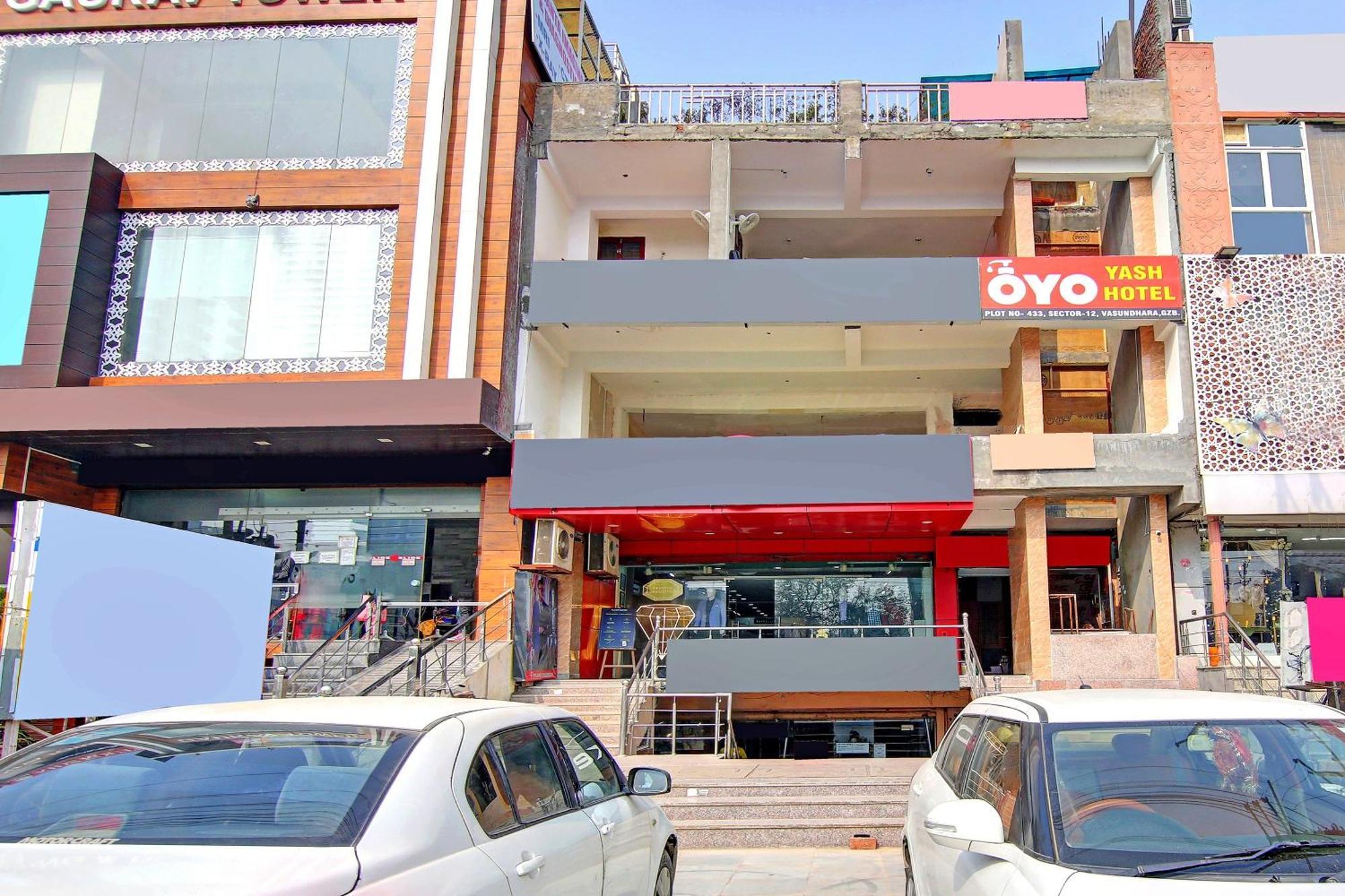 Hotel O Yash Hotel Ghaziabad Exteriör bild